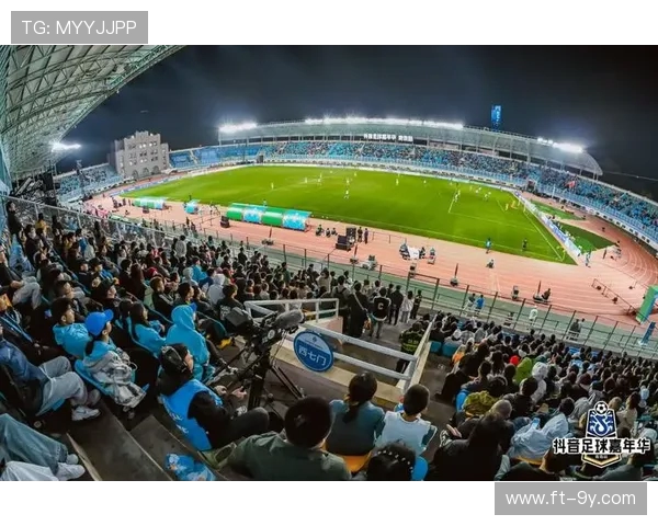 东莞足球接力点燃城市激情推动全民健身与青少年足球发展